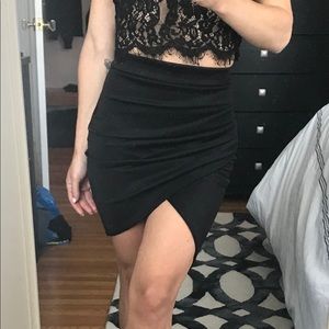 Boohoo Black mini skirt (0/sm)